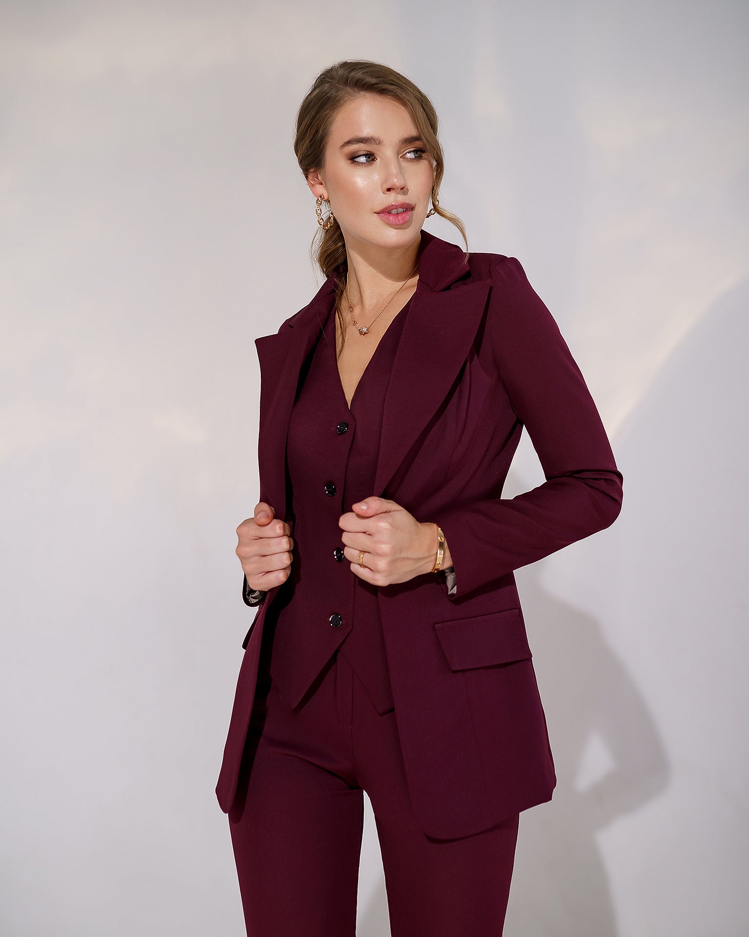 Bordeaux Office Slim-Fit 3-Piece Suit