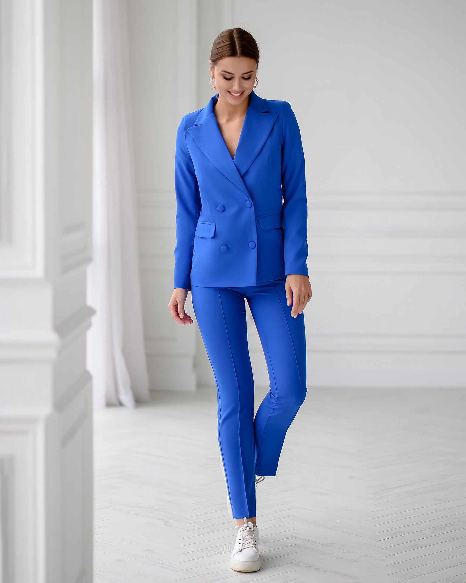 Blue Double-Breasted Suit 2-Piece