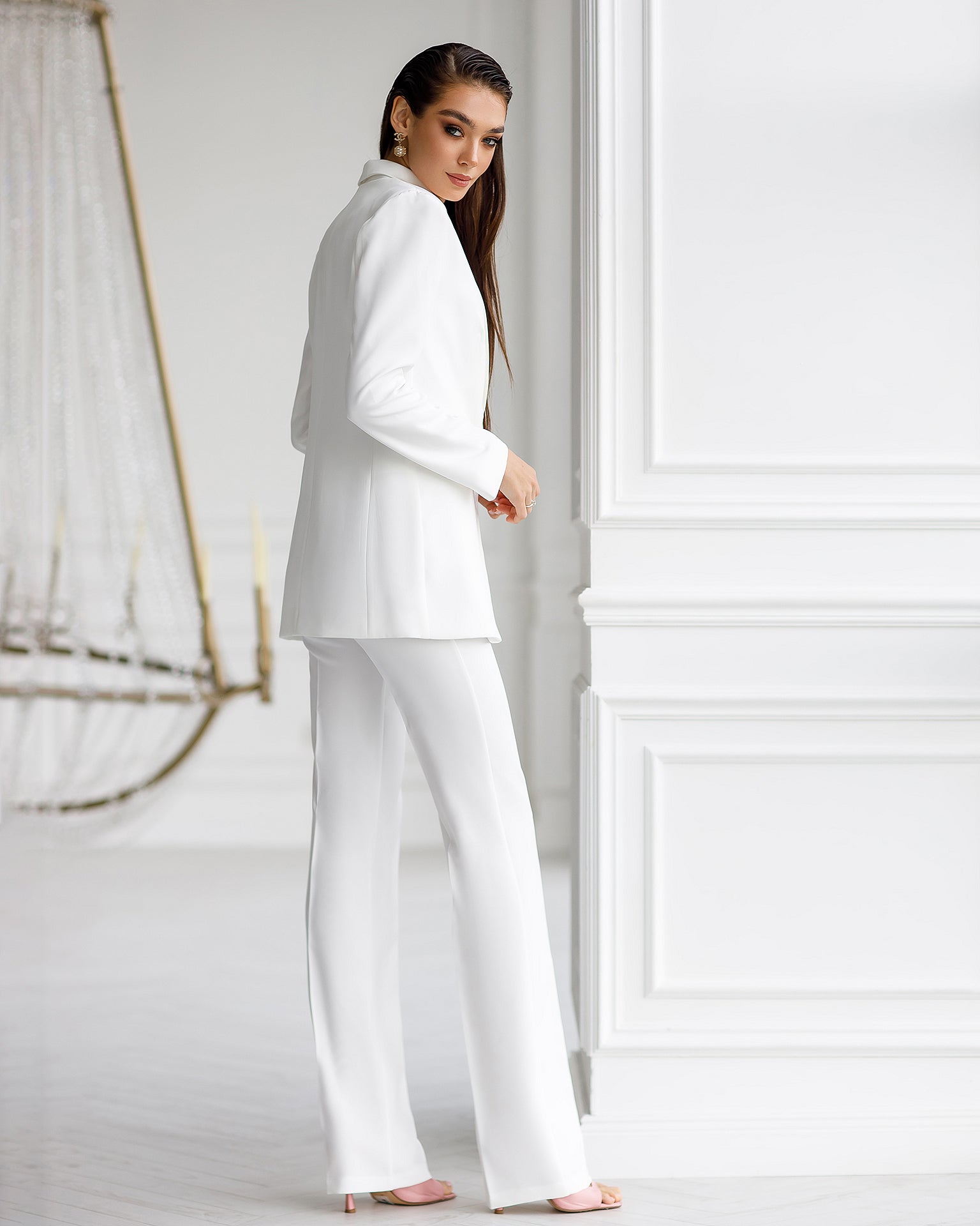 White Regular-Fit 3-Piece Suit