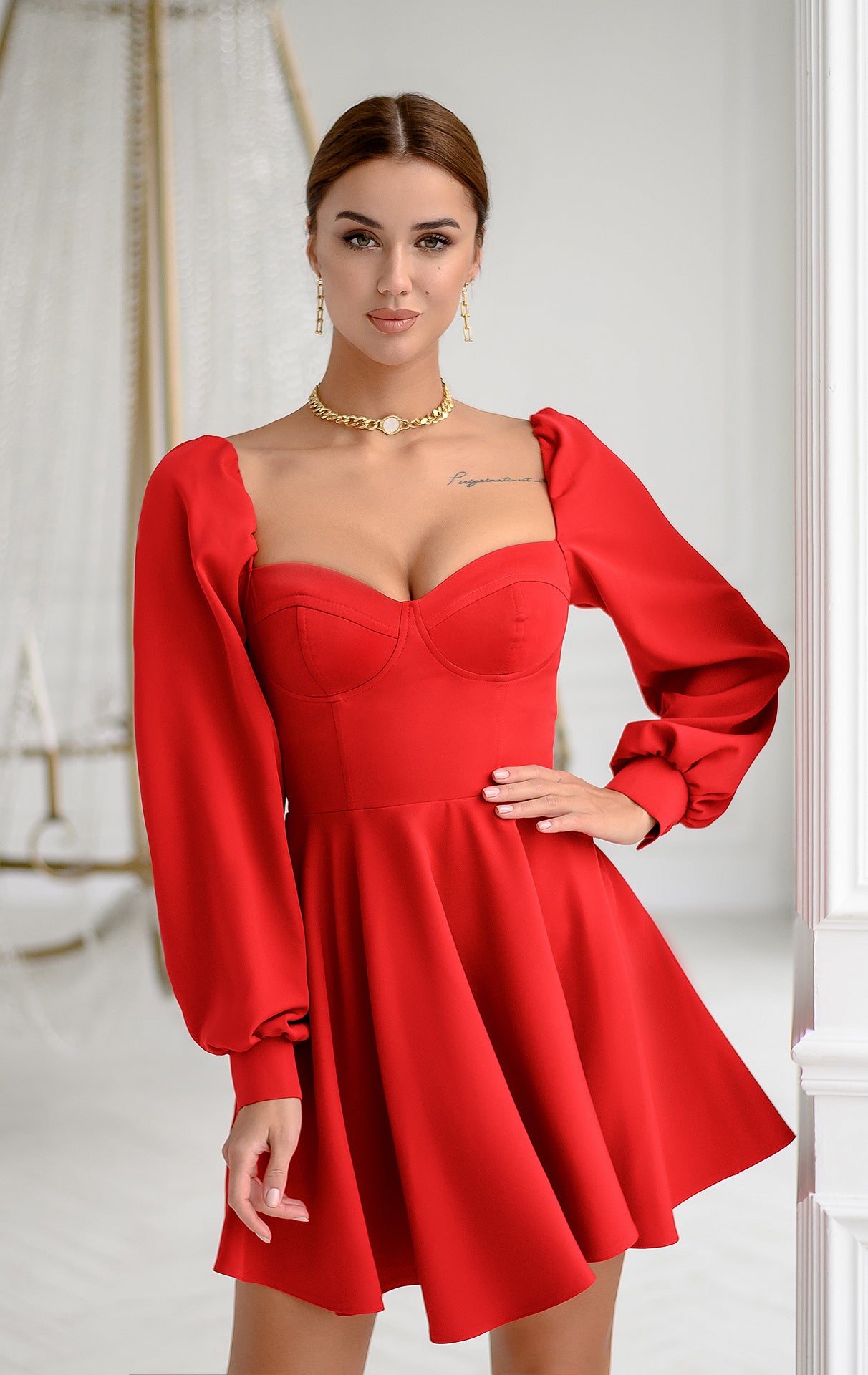 Red Backless Puff Sleeve Mini Dress