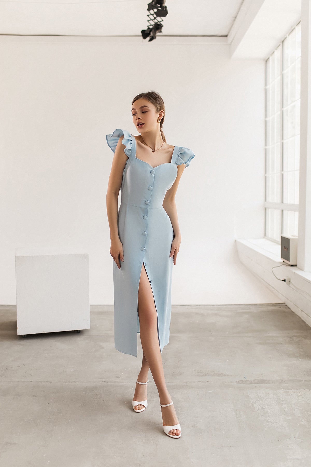 Sky-Blue Sleeveless Midi Dress