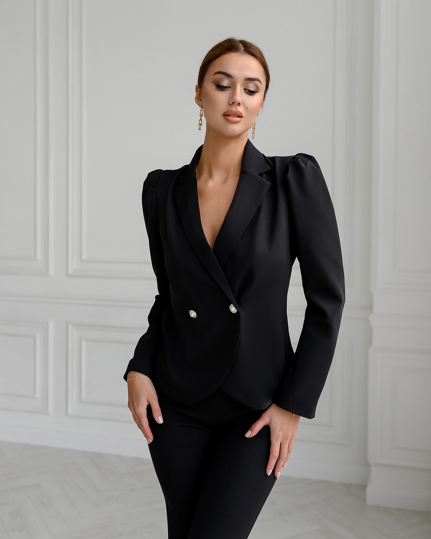 Black Double Breasted Suit 2-Piece – ELAGIA