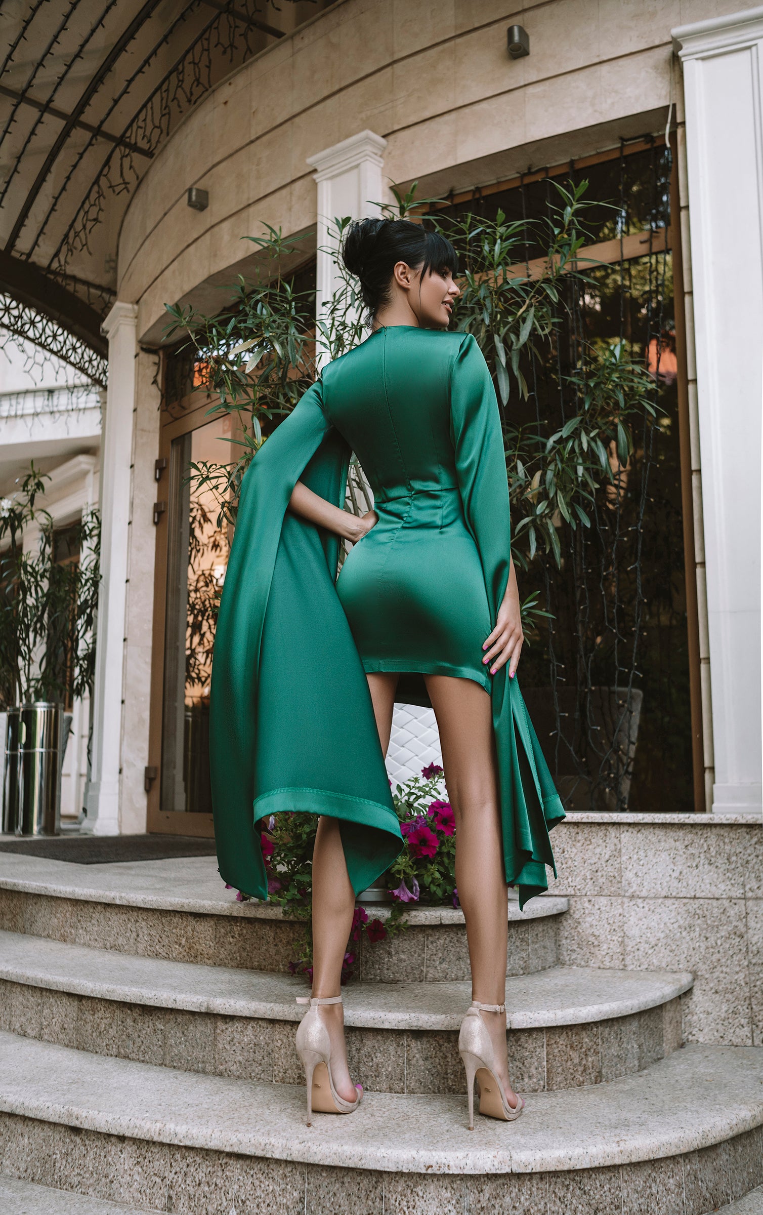 Emerald Satin Cloak Sleeve Mini Dress