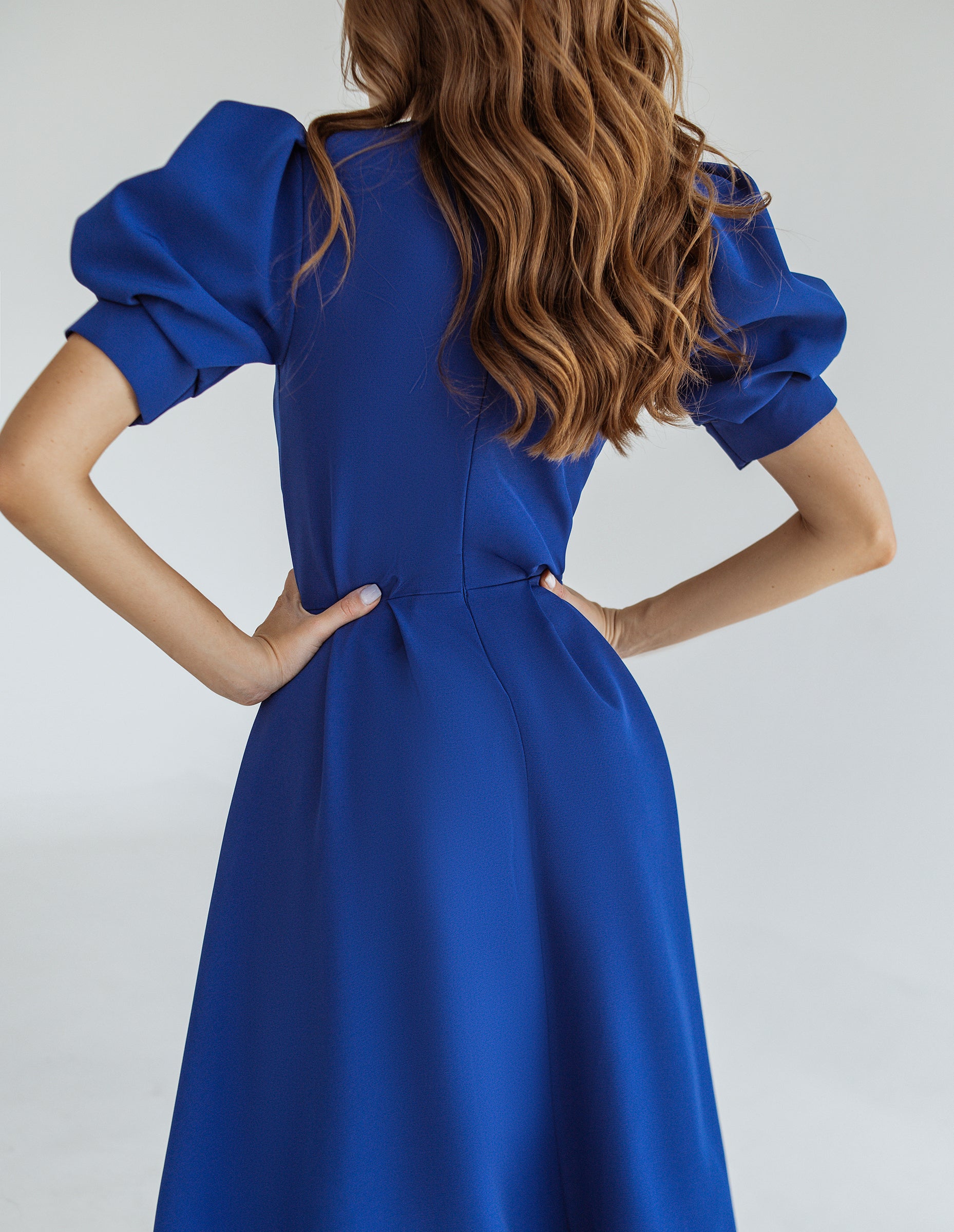 Blue Buttoned Puff-Sleeve Midi Dress