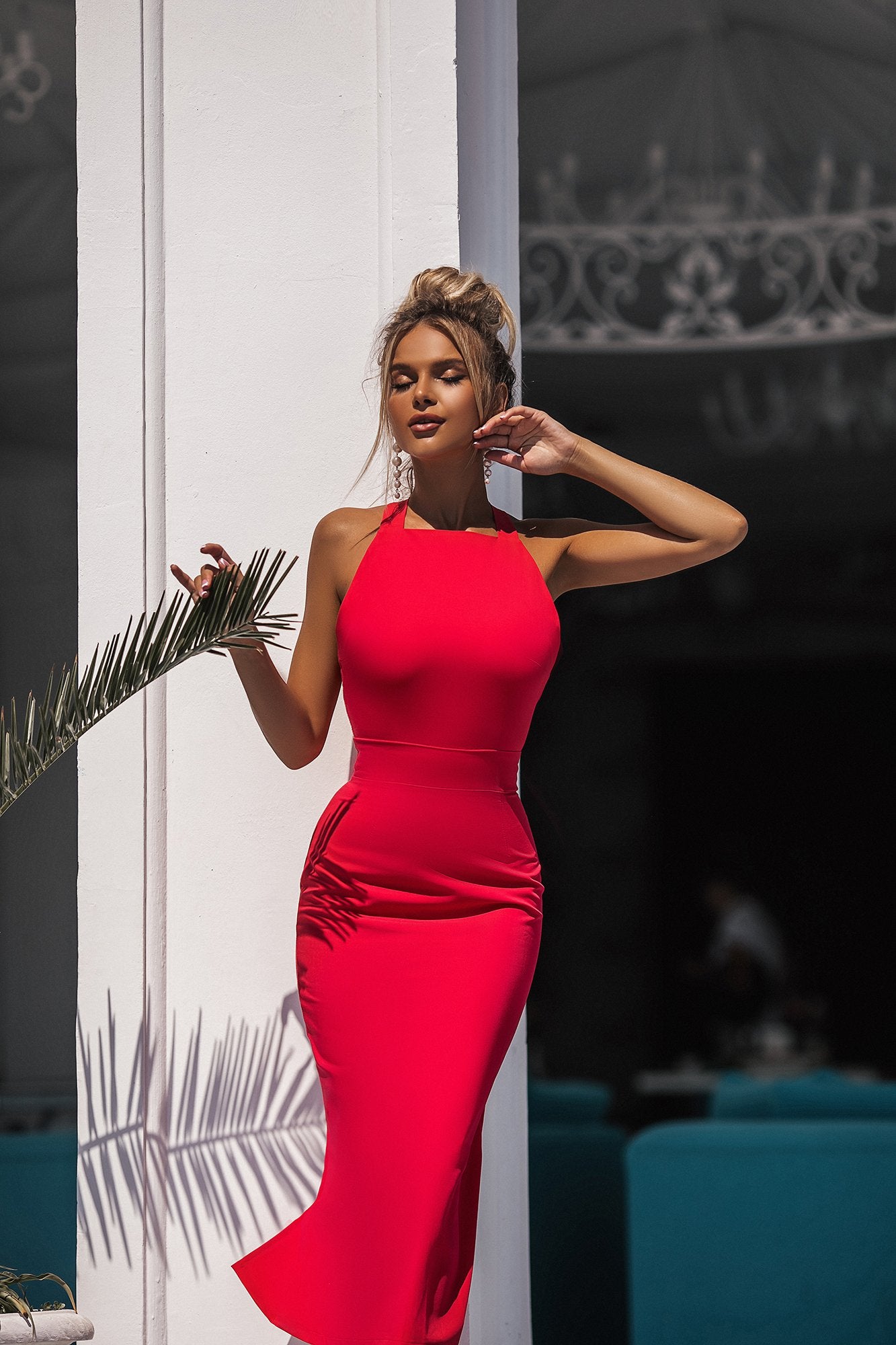 Red backless midi dress store