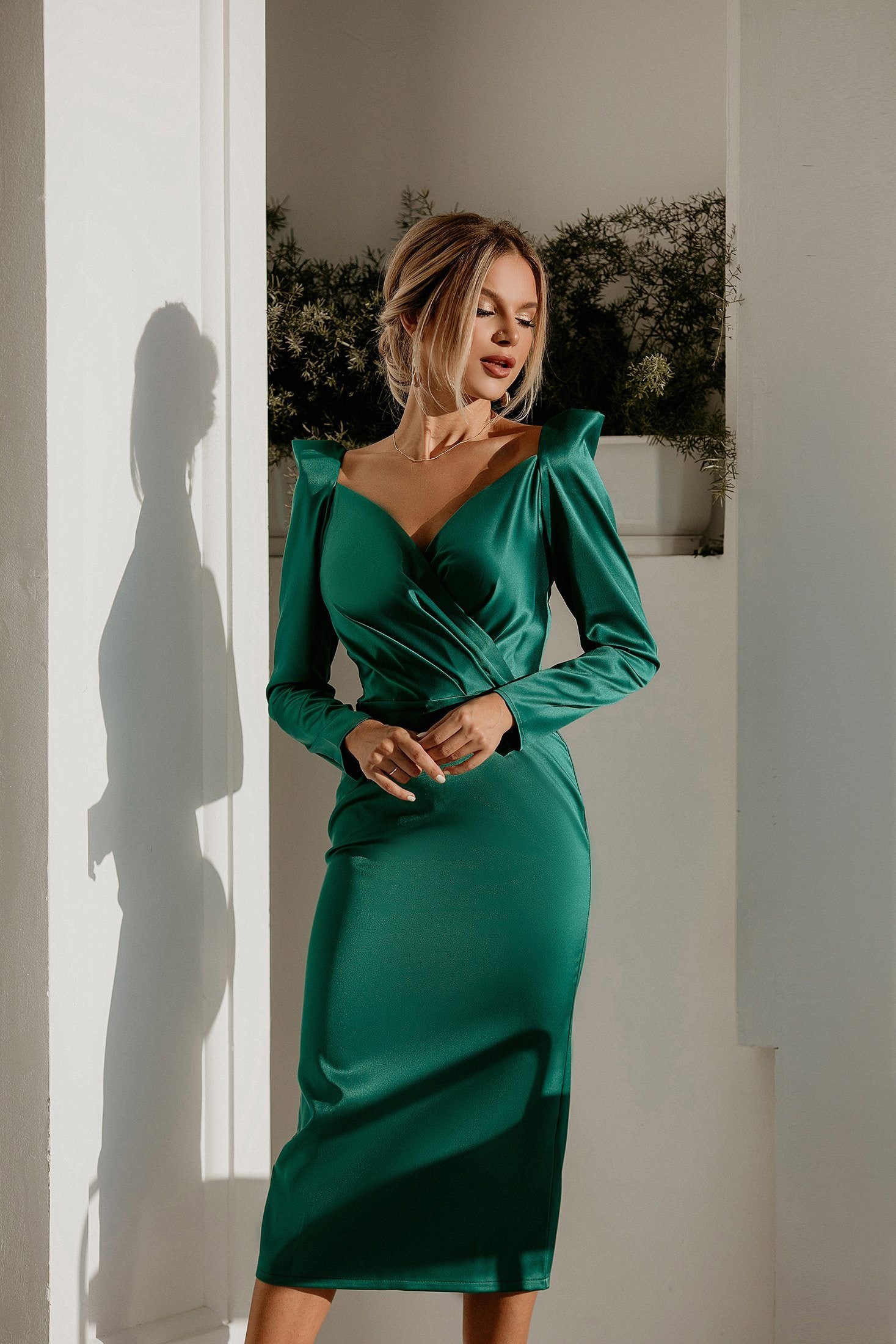 Emerald Long Sleeve Midi Dress