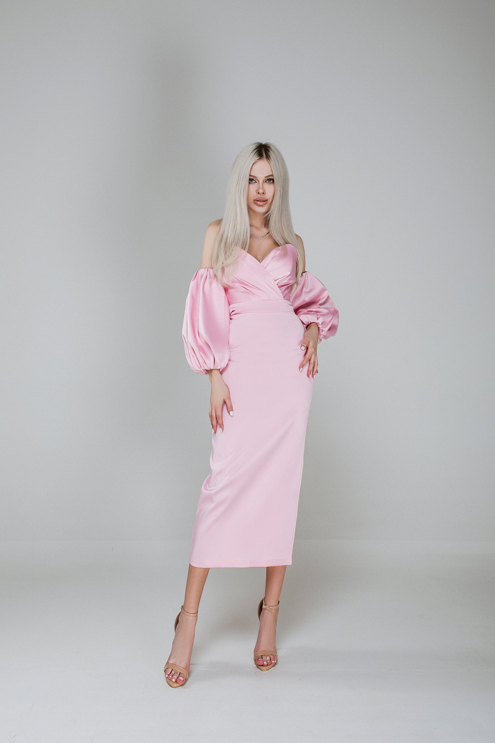 Pink Puffed Sleeve Midi Dress