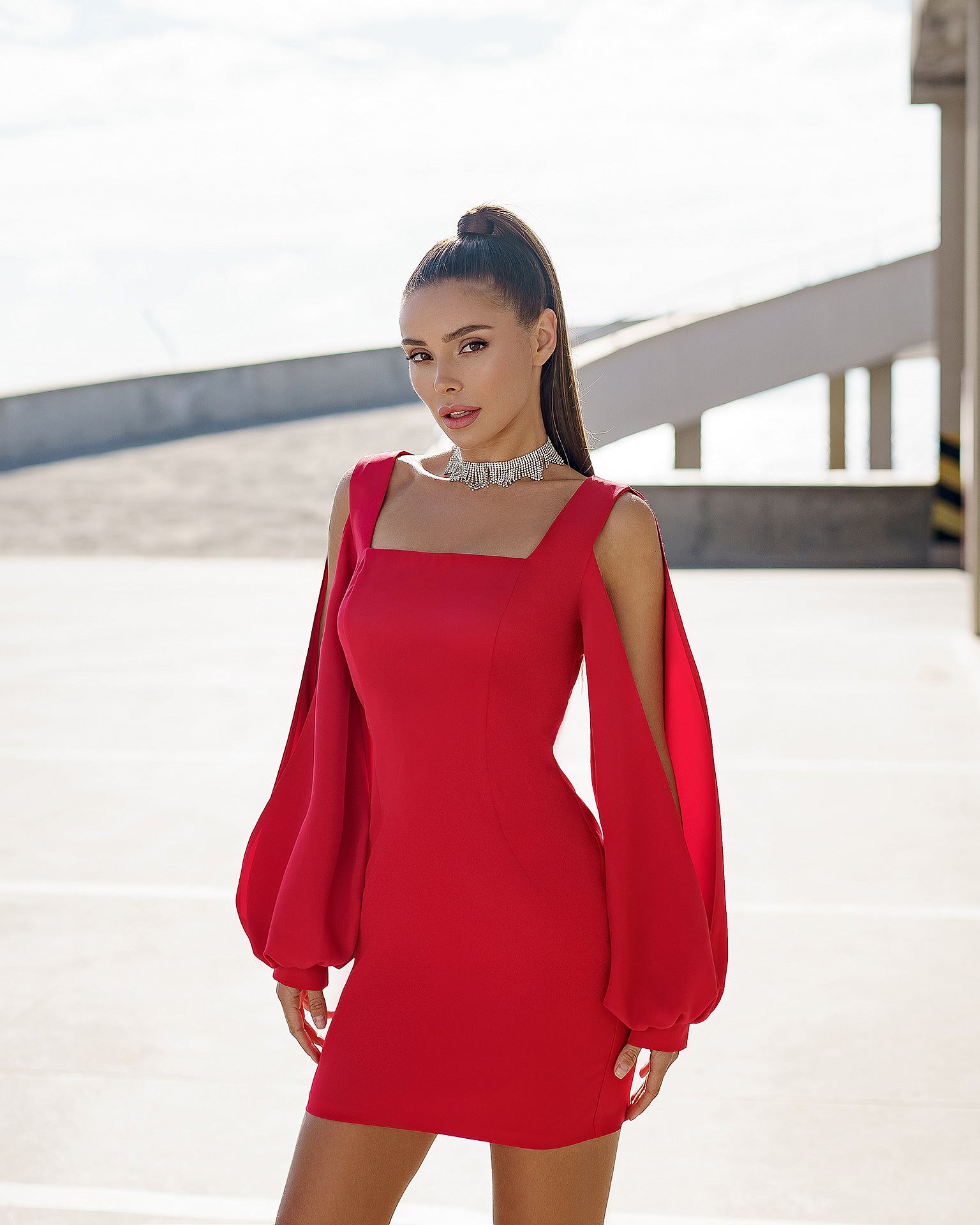 Red Square Neck Сut-Out Sleeve Mini Dress