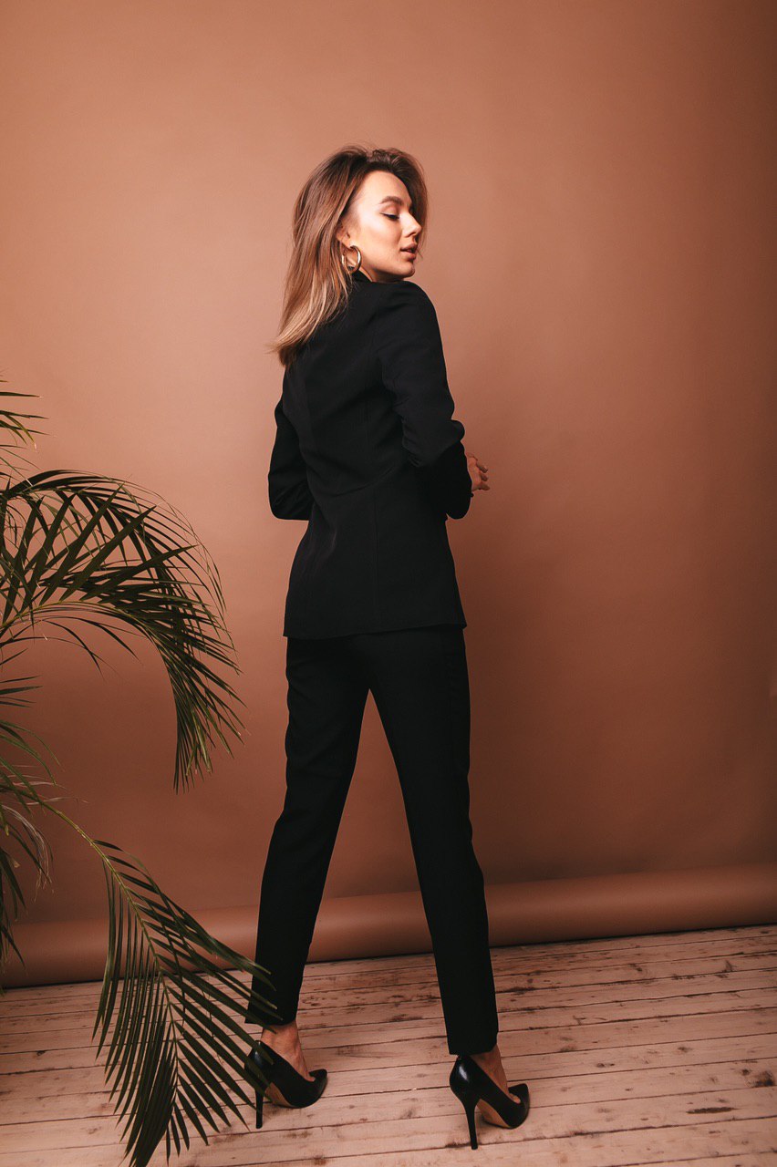 Black Shawl Lapel Slim-Fit Suit 2-Piece